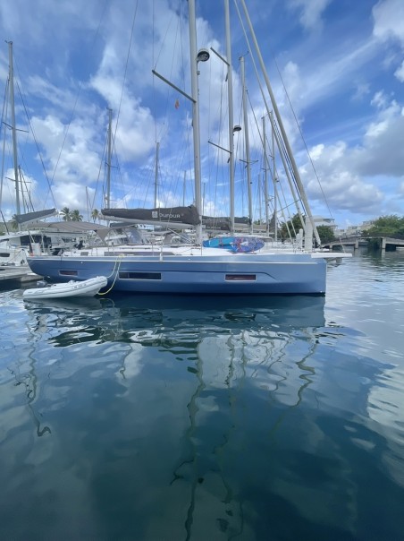 Dufour Yachts Dufour 470 - 3 cab. Knot Online
