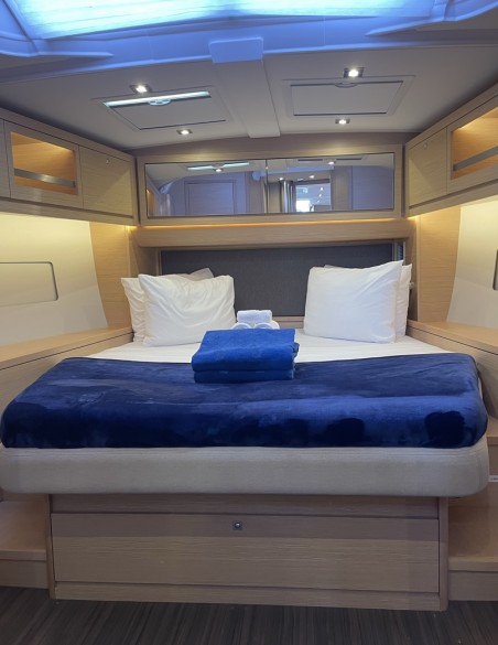 Dufour Yachts Dufour 470 - 3 cab. Knot Online