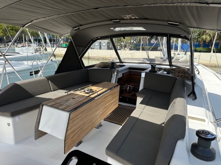 Dufour Yachts Dufour 530 - 4 cab. Dream Big