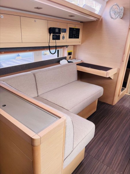 Dufour Yachts Dufour 530 - 4 cab. Steel Away