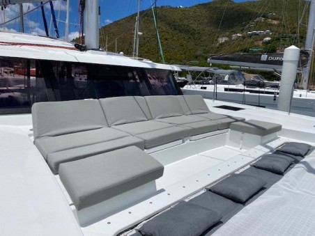 Fountaine Pajot Fountaine Pajot Astrea 42 Maestro Serene Blue