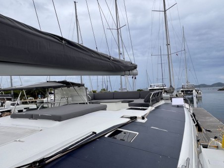 Fountaine Pajot Fountaine Pajot Aura 51 Carrie Lee