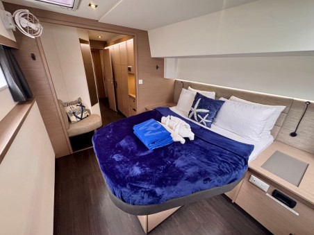 Fountaine Pajot Fountaine Pajot Aura 51 Carrie Lee