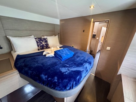 Fountaine Pajot Fountaine Pajot Aura 51 Carrie Lee