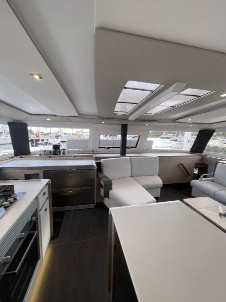 Fountaine Pajot Fountaine Pajot Aura 51 Hoylah