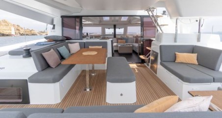 Fountaine Pajot Fountaine Pajot Elba 45 - 4 cab. Fiyolo