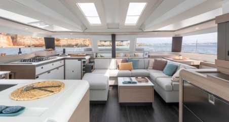 Fountaine Pajot Fountaine Pajot Elba 45 - 4 cab. Fiyolo