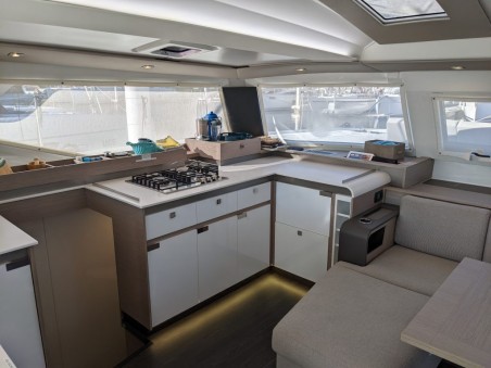 Fountaine Pajot Fountaine Pajot Elba 45 - 4 cab. Free To Be