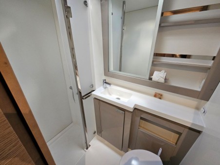 Fountaine Pajot Fountaine Pajot Elba 45 - 4 cab. The Happy Heifer