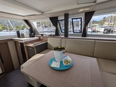 Fountaine Pajot Fountaine Pajot Isla 40 - 3 cab. Hoppy Choppy