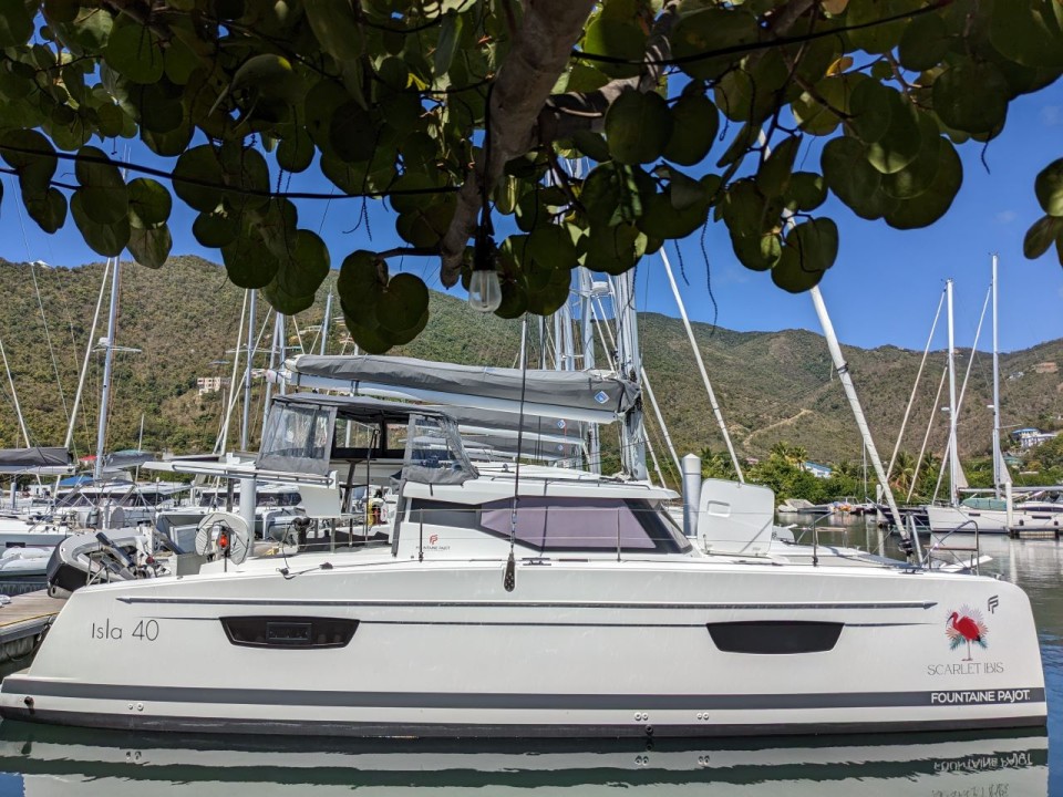 Fountaine Pajot Fountaine Pajot Isla 40 - 3 cab. Scarlet Ibis
