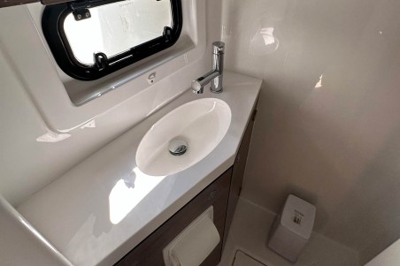 Catana Group Bali 4.8 - 5 cab. Esther