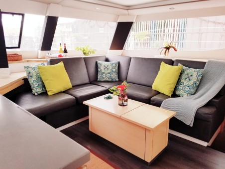 Fountaine Pajot Fountaine Pajot Saba 50 Quintet - 5 + 1 cab. Nowhere