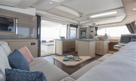 Fountaine Pajot Fountaine Pajot Saona 47 Maestro - 3 + 1 cab. Impossible Dream