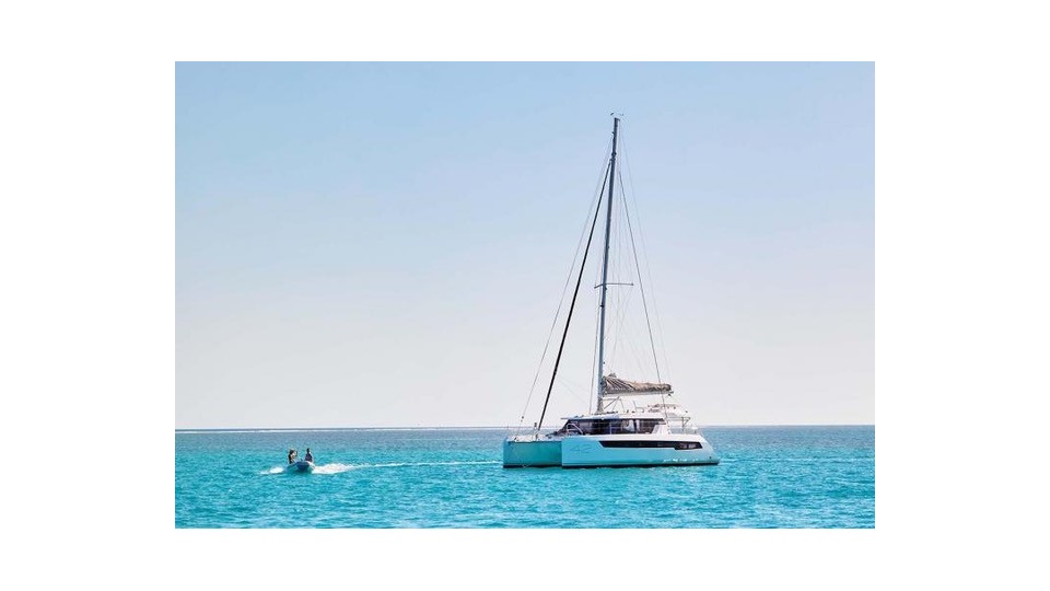 Leopard Catamarans / Robertson & Caine Leopard 42 - 3 cab. Serenity