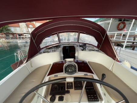 Beneteau Oceanis 411 Celebration | Yacht Charter Croatia | Travelboat