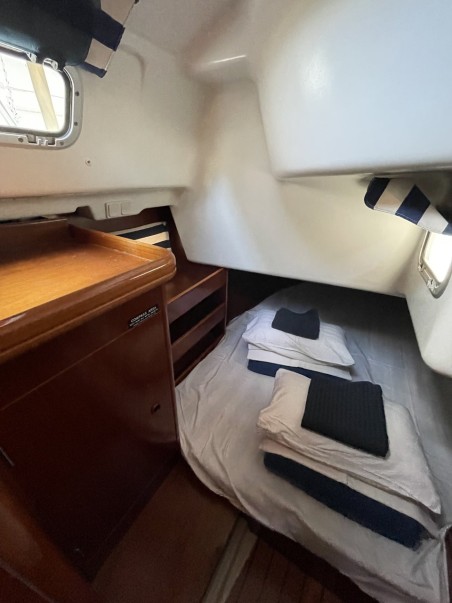 Beneteau Oceanis 411 Celebration | Yacht Charter Croatia | Travelboat