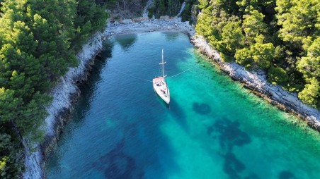 Beneteau Oceanis 411 Celebration | Yacht Charter Croatia | Travelboat