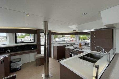 Catana Group Bali 4.8 - 5 cab. Seven Stars BVI