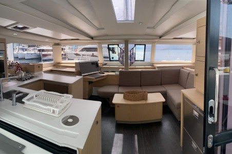 Fountaine Pajot Fountaine Pajot Astrea 42 - 4 + 1 cab. Sirius 1