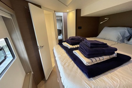 Catana Group Bali 4.8 - 5 cab. Seven Stars BVI