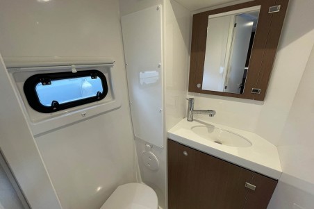 Catana Group Bali 4.8 - 5 cab. Seven Stars BVI