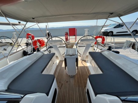 Hanse Yachts Hanse 458 Avra