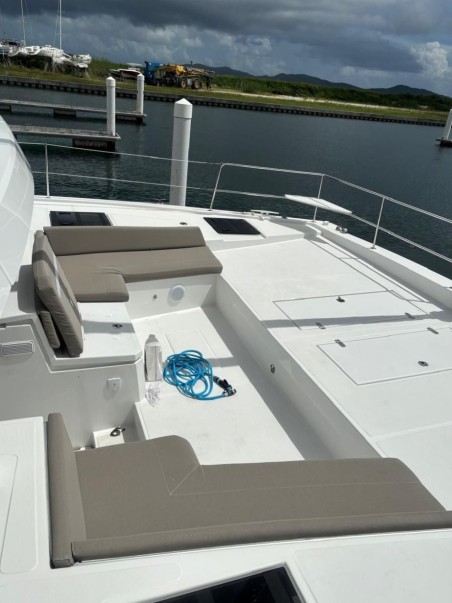 Catana Group Bali 4.8 - 5 cab. Tooth Ferry