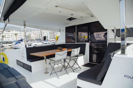 Fountaine Pajot Fountaine Pajot Isla 40 - Quatuor Anasa