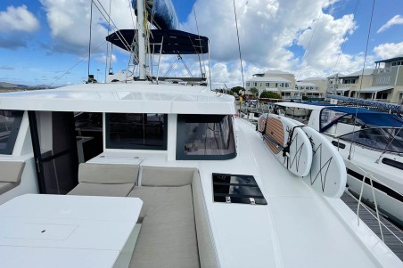 Catana Group Bali 4.8 - 6 + 1 cab. Bali Cat