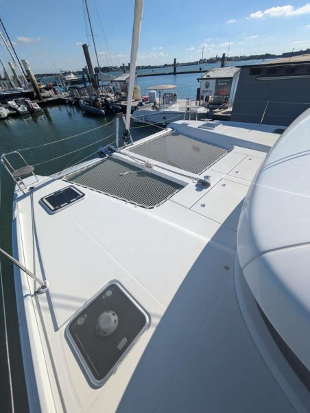 Lagoon-Bénéteau Lagoon 42 - 4 + 2 cab. Numerobis