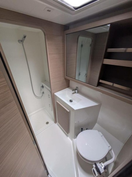 Lagoon-Bénéteau Lagoon 42 - 4 + 2 cab. Petit Terre