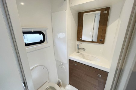 Catana Group Bali 4.8 - 6 + 1 cab. Bali Cat