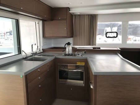 Lagoon-Bénéteau Lagoon 450 S - 4 + 2 cab. Remire