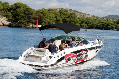 Chaparral Chaparral 225 SSi Cuddy Triple X