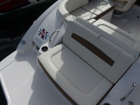 Chaparral Chaparral 225 SSi Cuddy Triple X