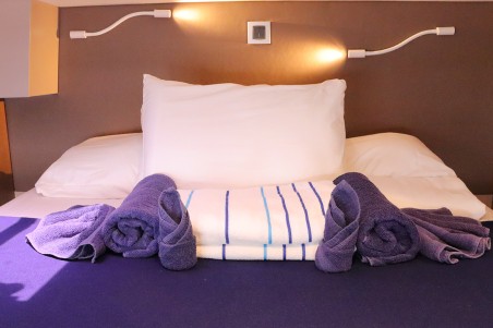 Catana Group Bali 4.8 - 6 + 1 cab. On A Whim