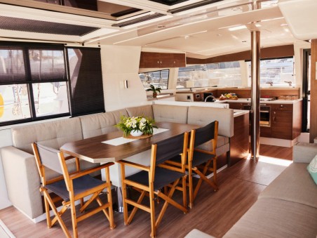 Catana Group Bali 4.2 - 4 + 1 cab. Ediba Pisces