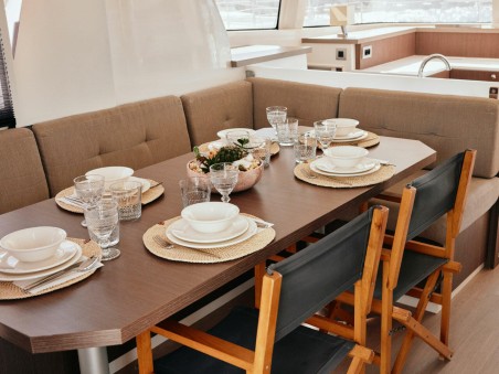 Catana Group Bali 4.2 - 4 + 1 cab. Ediba Toddler