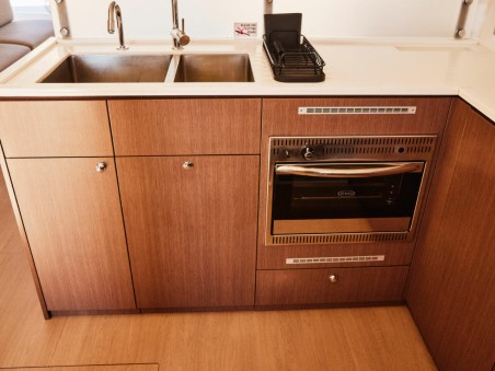 Catana Group Bali 4.6 - 4 + 1 cab. Ediba Senior