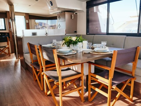 Catana Group Bali 4.8 - 4 + 1 cab. Ediba Taurus