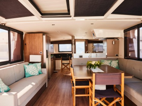 Catana Group Bali 4.8 - 4 + 1 cab. Ediba Taurus