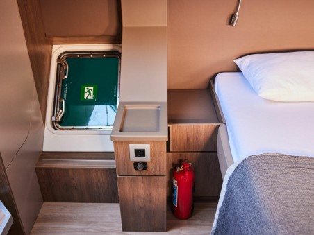 Catana Group Bali 4.8 - 4 + 1 cab. Ediba Taurus