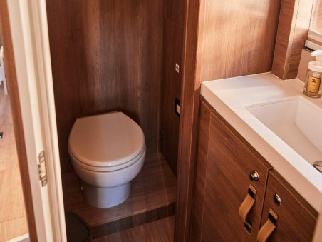 Catana Group Bali 4.8 - 4 + 1 cab. Ediba Taurus