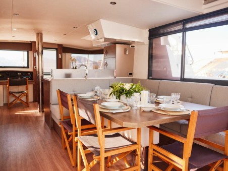 Catana Group Bali 4.8 - 5 + 1 cab Ediba Virgo