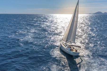 Dufour Yachts Dufour 360 GL - 3 cab. Yume