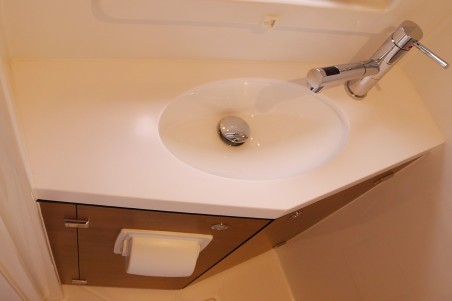 Catana Group Bali 4.8 - 6 + 1 cab. On A Whim