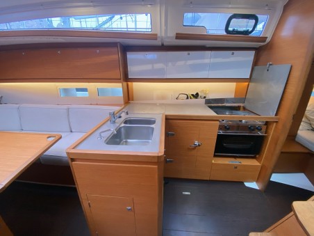 Dufour Yachts Dufour 390 GL Jelo