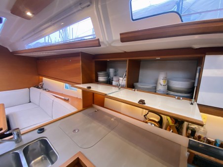 Dufour Yachts Dufour 390 GL Jelo