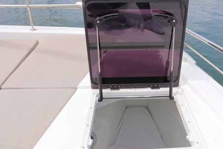 Catana Group Bali 4.8 - 6 + 1 cab. On A Whim